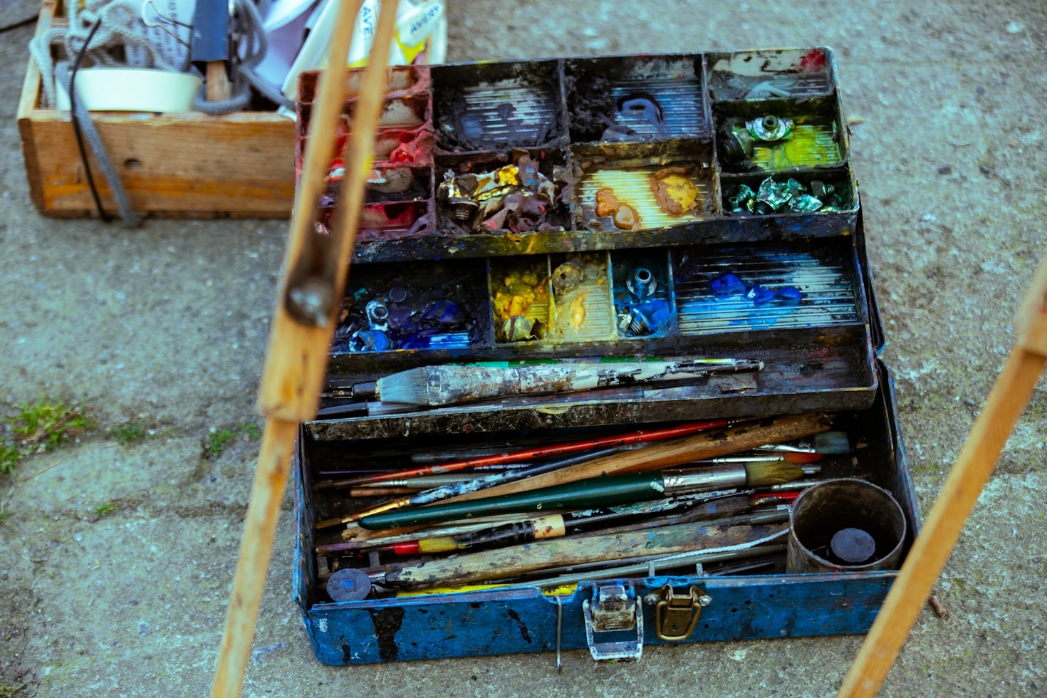 Author Insights: Behind ‘Acrylics Made Simple’