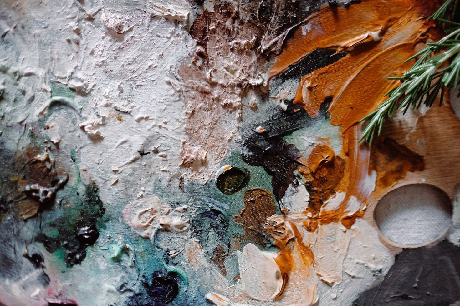 Understanding Color Theory in Acrylic Art